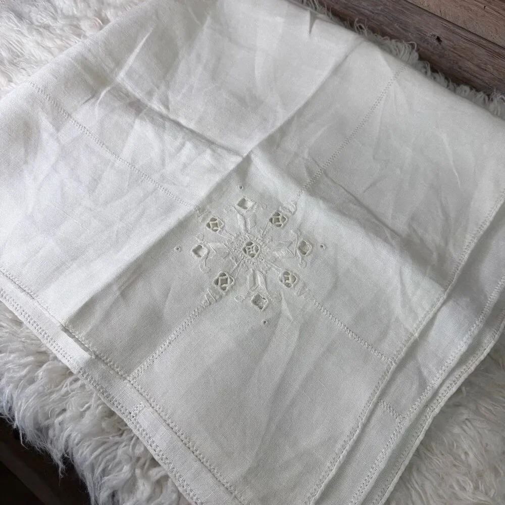Vintage Linen Tablecloth Embroidered Design Square 35 x 35 Off White Cream